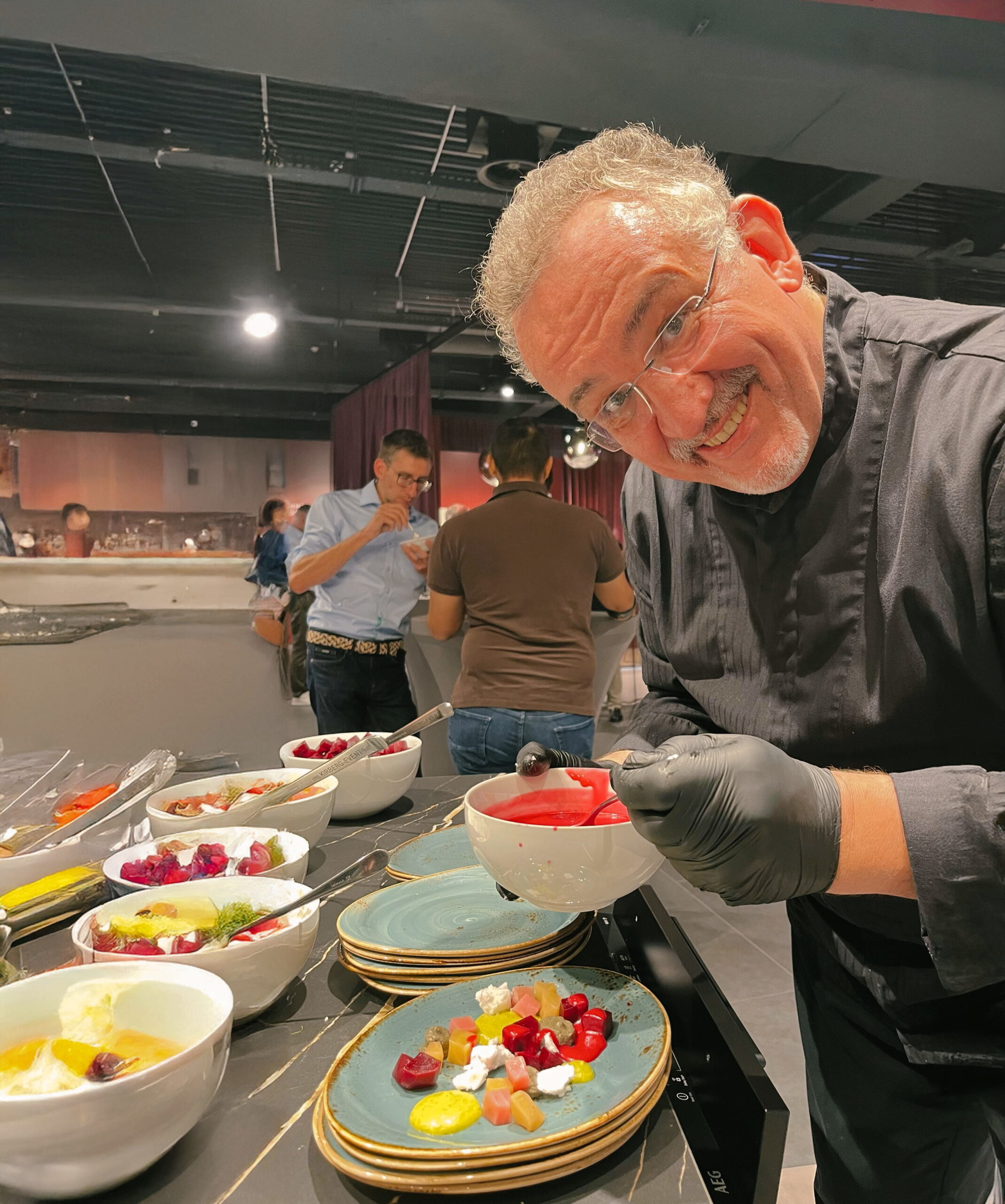 Edited in Tezza with: SONG